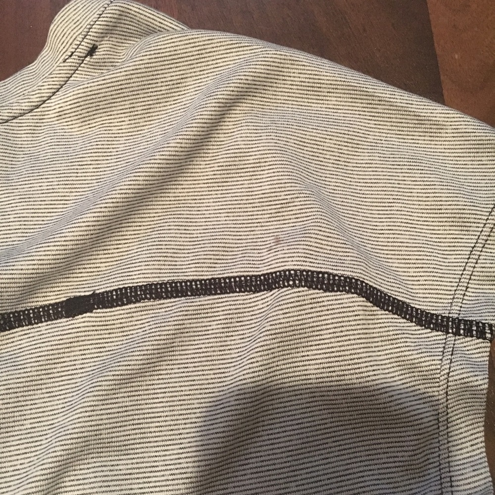 Fabletics Shirts, Size XS - Picture 4 of 5